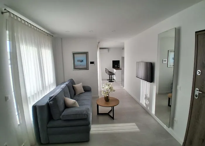 Luminosa Apartment